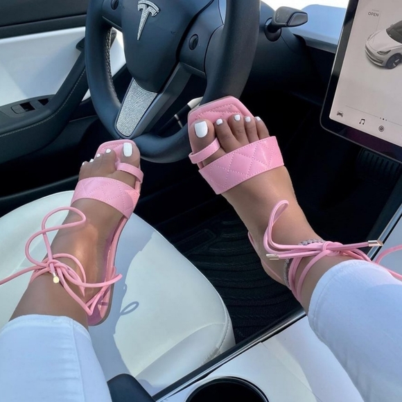 💕Just In 💓 Babe at the Beach ⛱💕 lace up Sandals - Picture 2 of 4